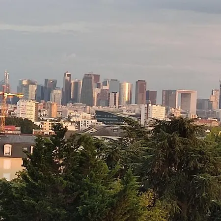 Superb Panoramic View Paris La Defense Grand Arche & Eiffel Tower ブゾン